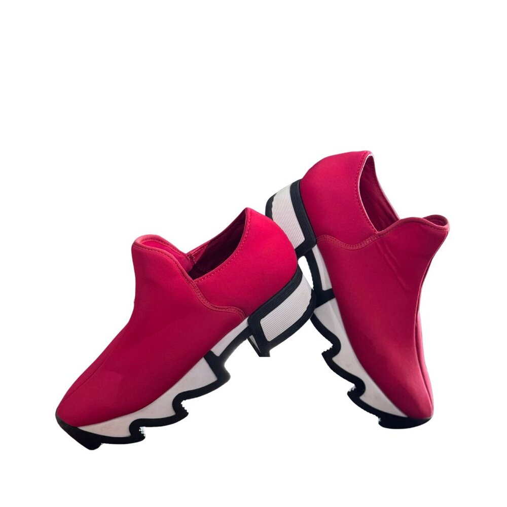 iRi WES Red Outline Low Top Sneakers – Vegan rPET Neoprene – Wavy Sole – 8.5